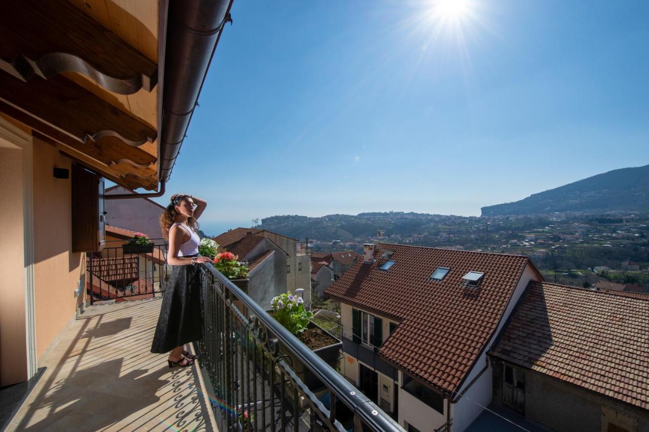 Donna Sofi Holiday House Аджерола Экстерьер фото