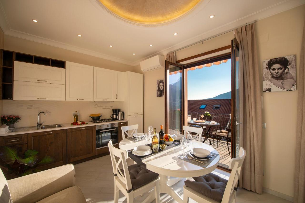 Donna Sofi Holiday House Аджерола Экстерьер фото